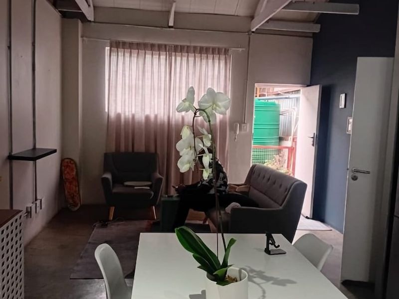 High Return 1 Bedroom investment in the heart of Maboneng - Photo 6