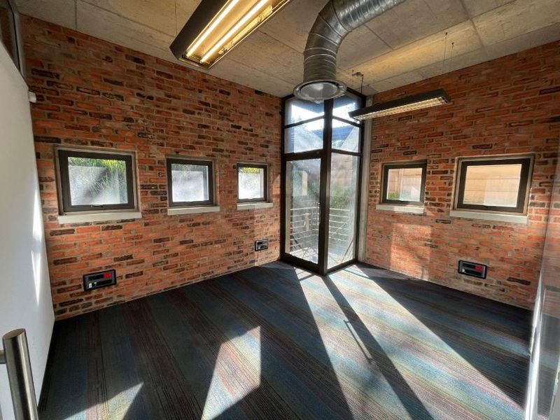 Modern Ground Floor Office to let at 4 Karen Street, Bryanston Sandton  - Photo 4