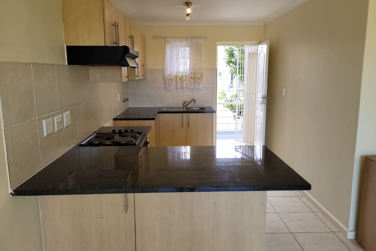 2 Bedroom Apartment - Manatoka Melkbos - Photo 2