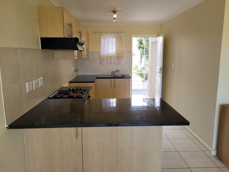 2 Bedroom Apartment - Manatoka Melkbos - Photo 2