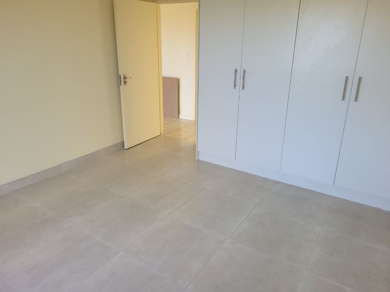 2 Bedroom Apartment - Manatoka Melkbos - Photo 8