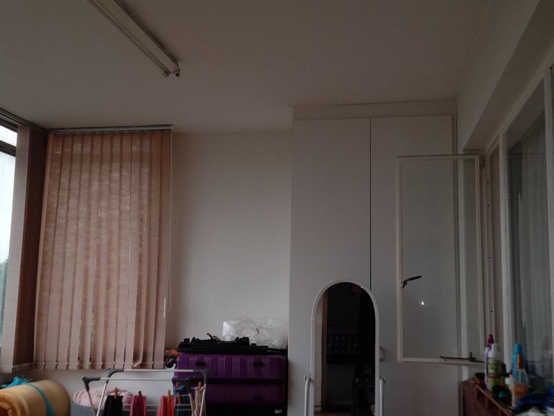 2 Bedroom Apartment in Clarendon - Photo 8