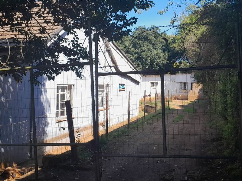 House forsale - Photo 10