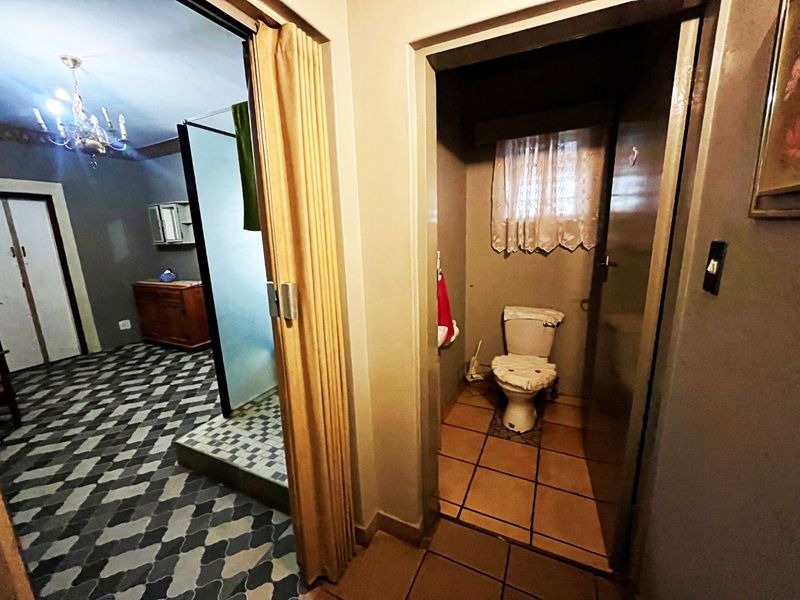 Double-storey Home for Sale in Eldoraigne - Photo 10