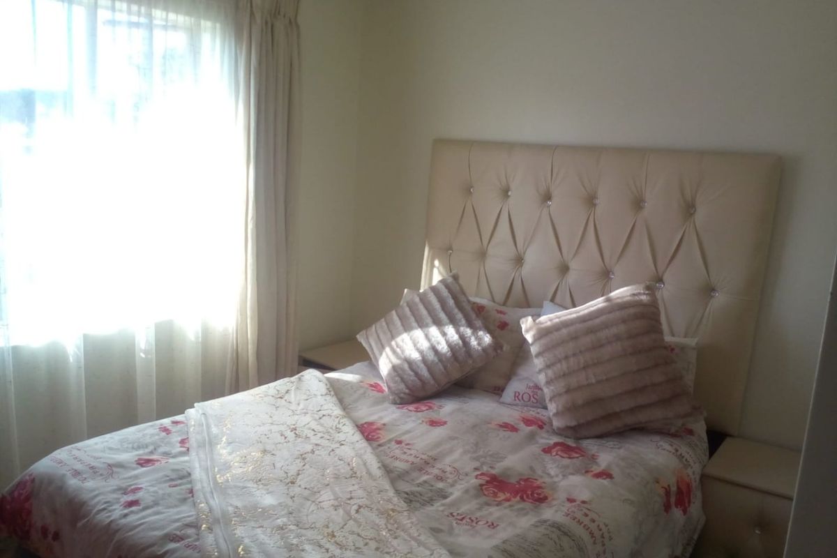 2 bed Ground floor unit with Private Garden - Photo 5