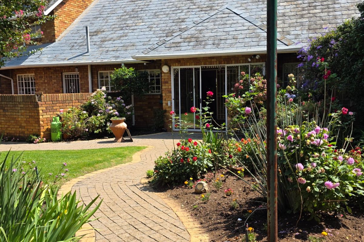 Where Family Living Feels Like a Vacation - Photo 3