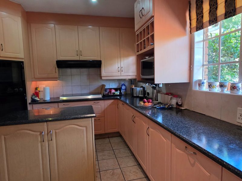 Where Family Living Feels Like a Vacation - Photo 9