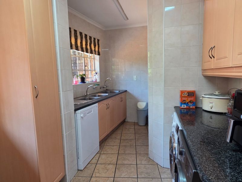 Where Family Living Feels Like a Vacation - Photo 8