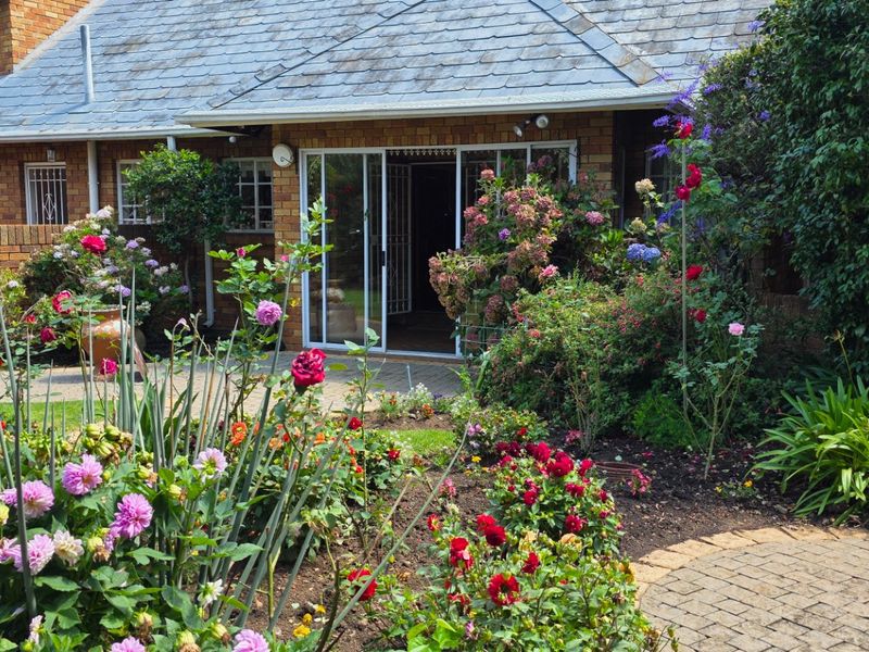 Where Family Living Feels Like a Vacation - Photo 4