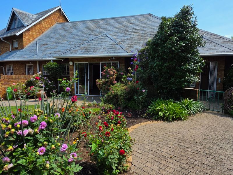 Where Family Living Feels Like a Vacation - Photo 5