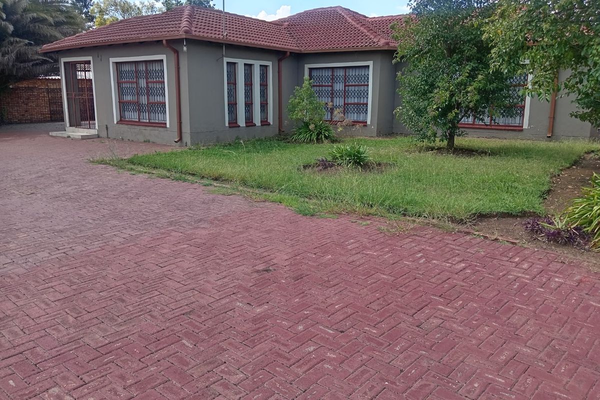 GREAT DEAL NOT TO BE MISSED!!  - Photo 4