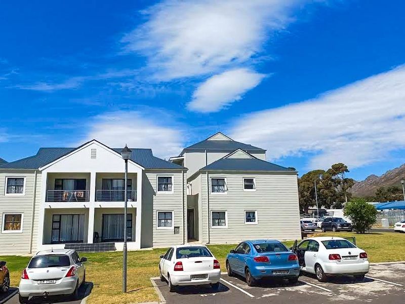 Modern Apartment Living | Well-Priced in Seascape Mews ON SHOW BY APPOINTMENT  - Photo 2