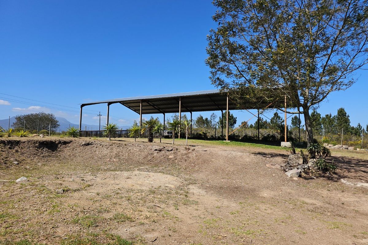 FARM-STYLE COASTAL LIVING WITH BREATHTAKING VIEWS - Photo 5