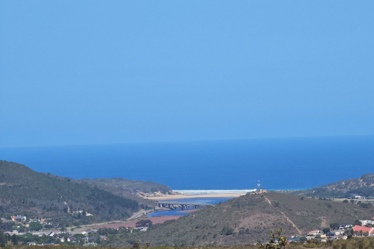 FARM-STYLE COASTAL LIVING WITH BREATHTAKING VIEWS - Photo 2