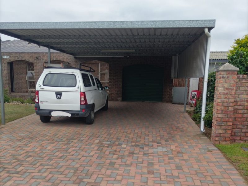 Low maintenance facebrick family home for sale!  - Photo 6