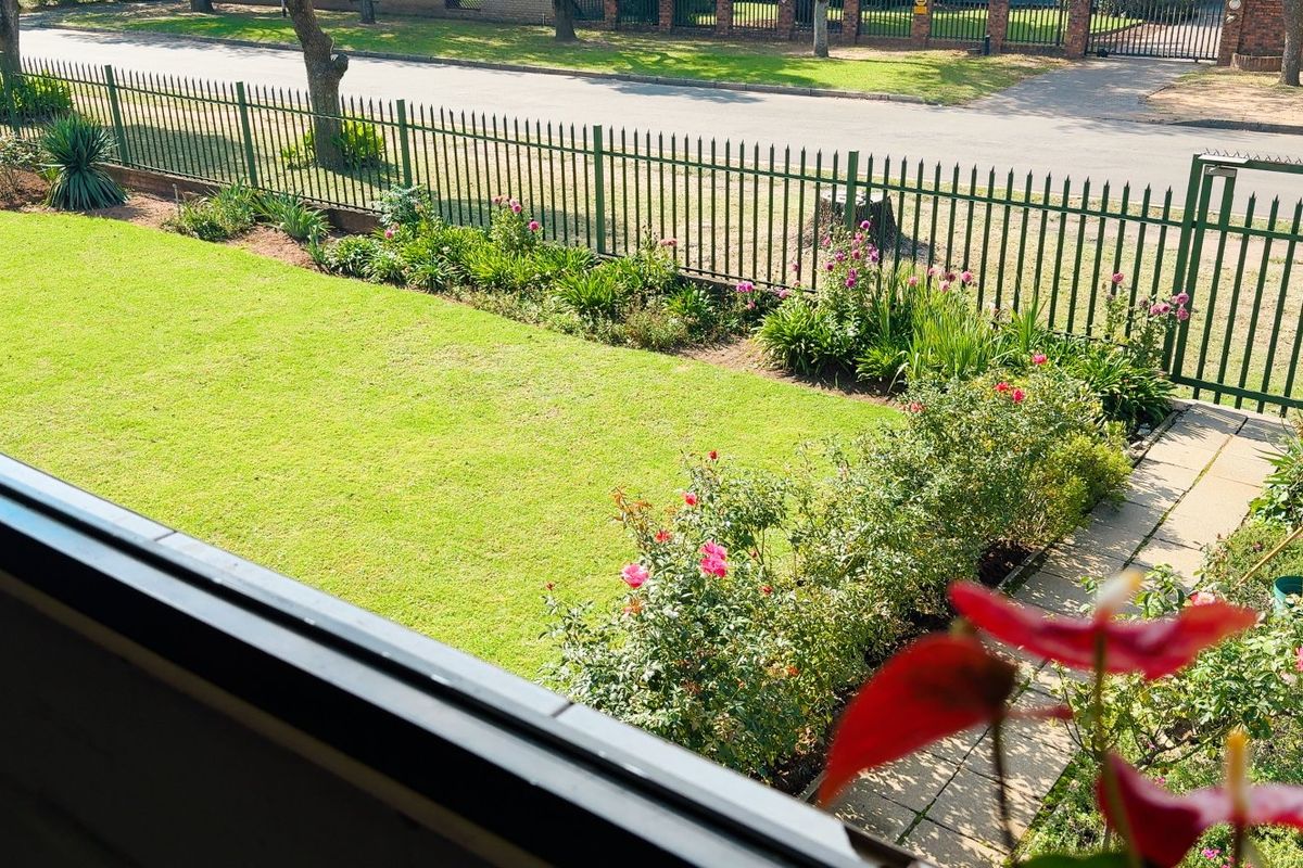 Neat as a pin first floor apartment in Three Rivers. - Photo 2