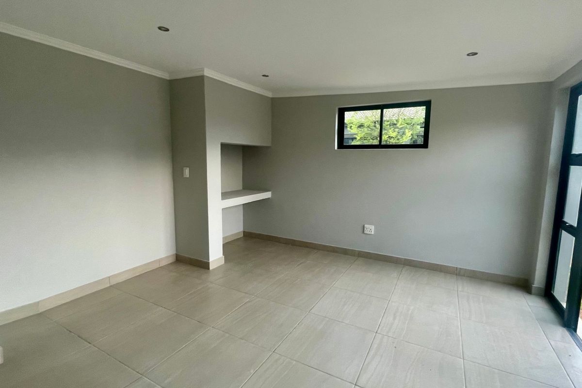 1 Bedroom Townhouse in Melodie - Photo 4