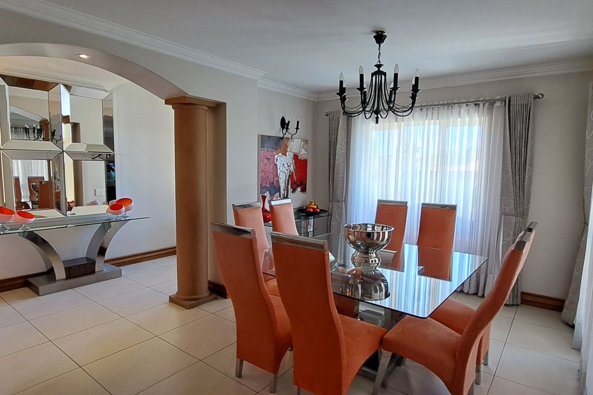 This beautiful, modern family home truly has it all.  - Photo 2