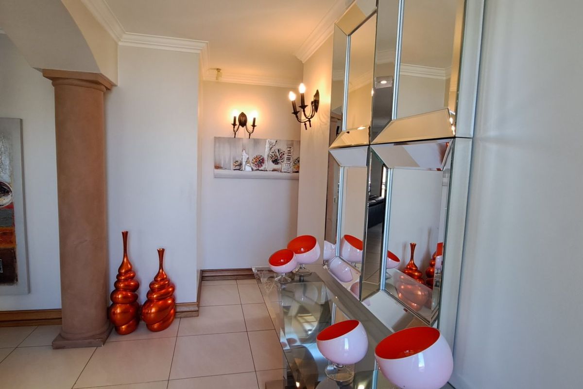 This beautiful, modern family home truly has it all.  - Photo 4