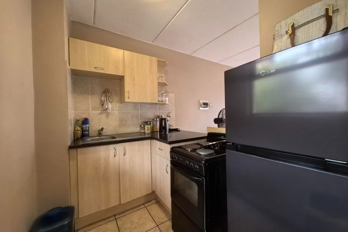 Modern Ground Floor Unit in Montana - Photo 5