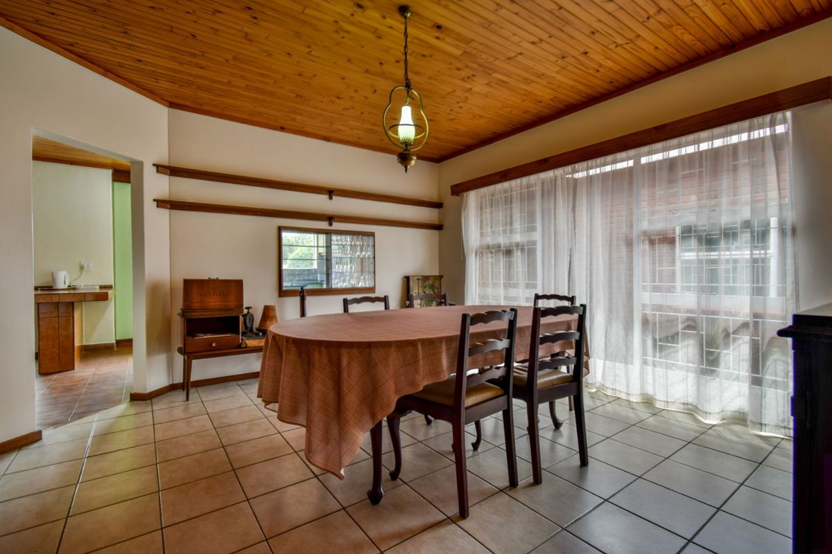 Spacious Family Home in Wonderboom Area - Photo 3