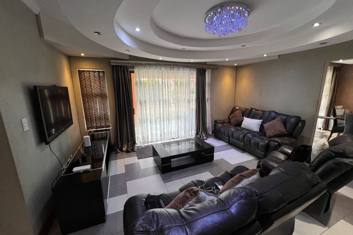 This Property Is A Fantastic Opportunity Not To Be Missed! - Photo 3