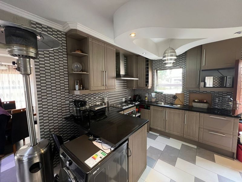 This Property Is A Fantastic Opportunity Not To Be Missed! - Photo 6