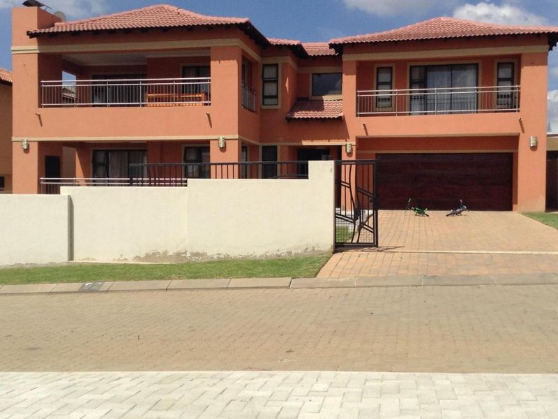 This Property Is A Fantastic Opportunity Not To Be Missed! - Photo 1