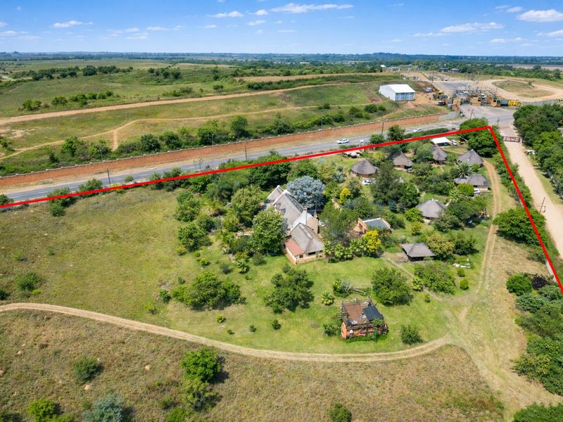 3ha Estate: No Transfer Duty | Next to Steyn City Eco Friendly Visionary Developer - Photo 4