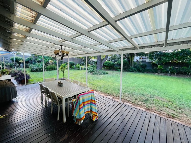 2 Bedroom Family Home for Sale in Olivedale - Photo 9