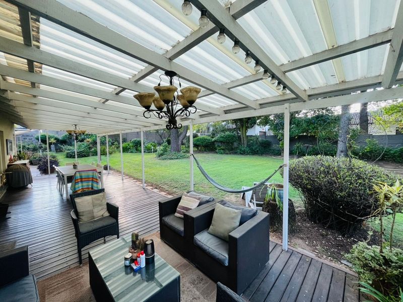 2 Bedroom Family Home for Sale in Olivedale - Photo 6