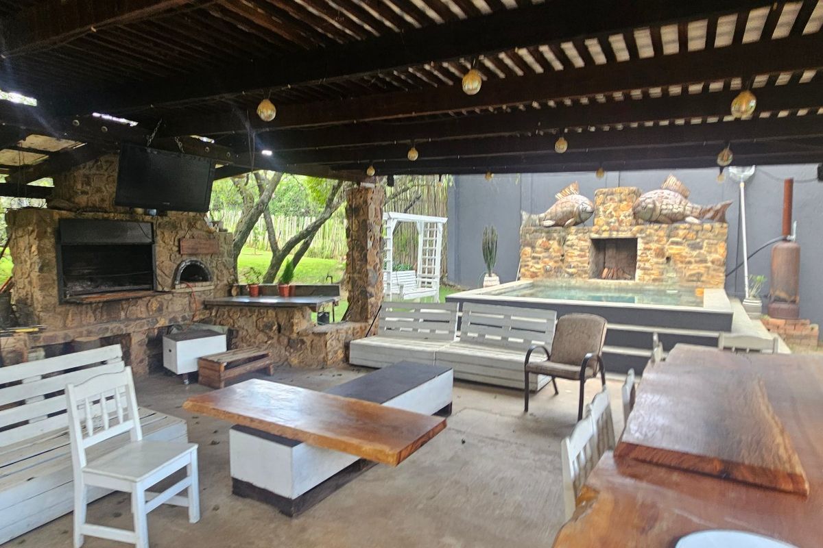 Exceptional 1.1ha Lifestyle Property in Roodeplaat – Space, Security & Endless Potential  - Photo 3