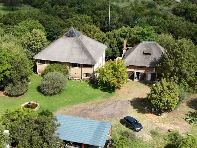 Exceptional 1.1ha Lifestyle Property in Roodeplaat – Space, Security & Endless Potential  - Photo 2