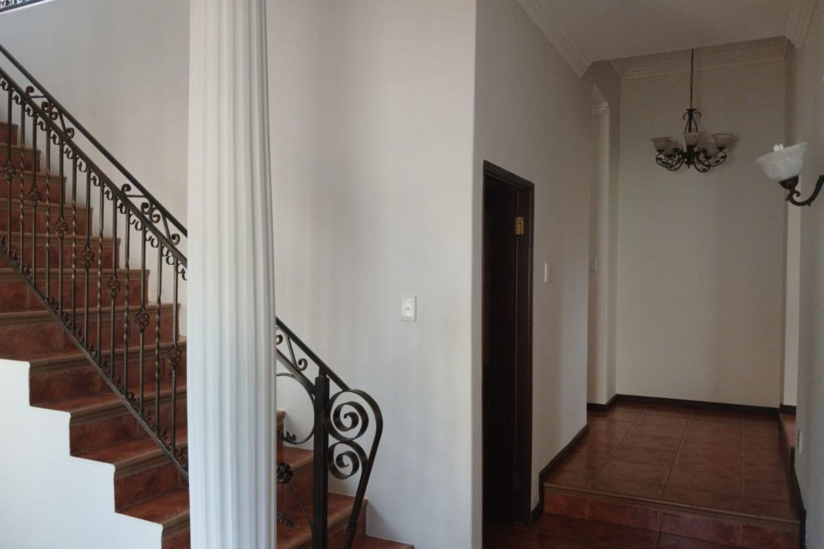 Beautiful Family Home For Rent - Photo 5