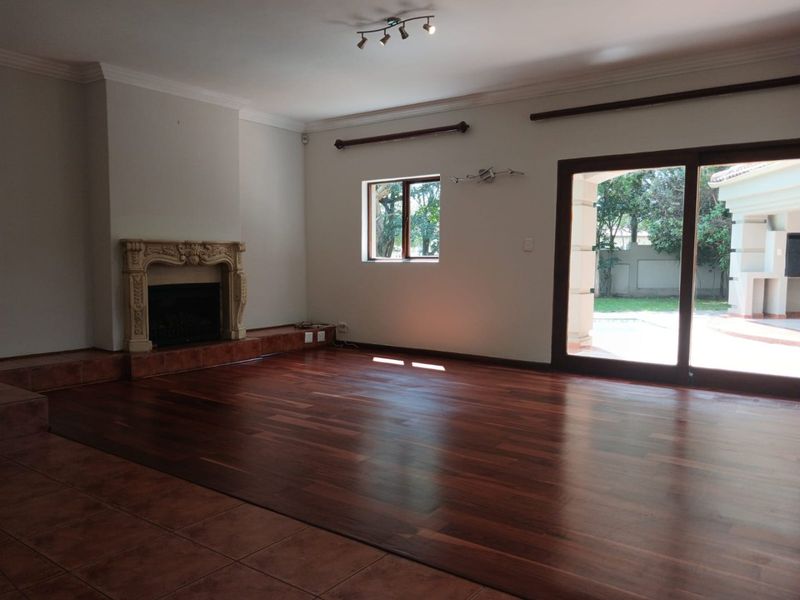 Beautiful Family Home For Rent - Photo 10