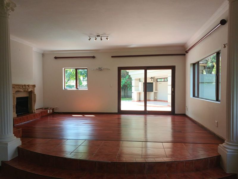 Beautiful Family Home For Rent - Photo 9