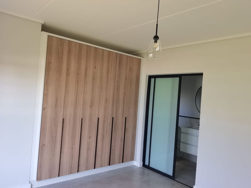 Modern 3 Bedroom Garden Apartment to rent in Munyaka Waterfall City Midrand  - Photo 10