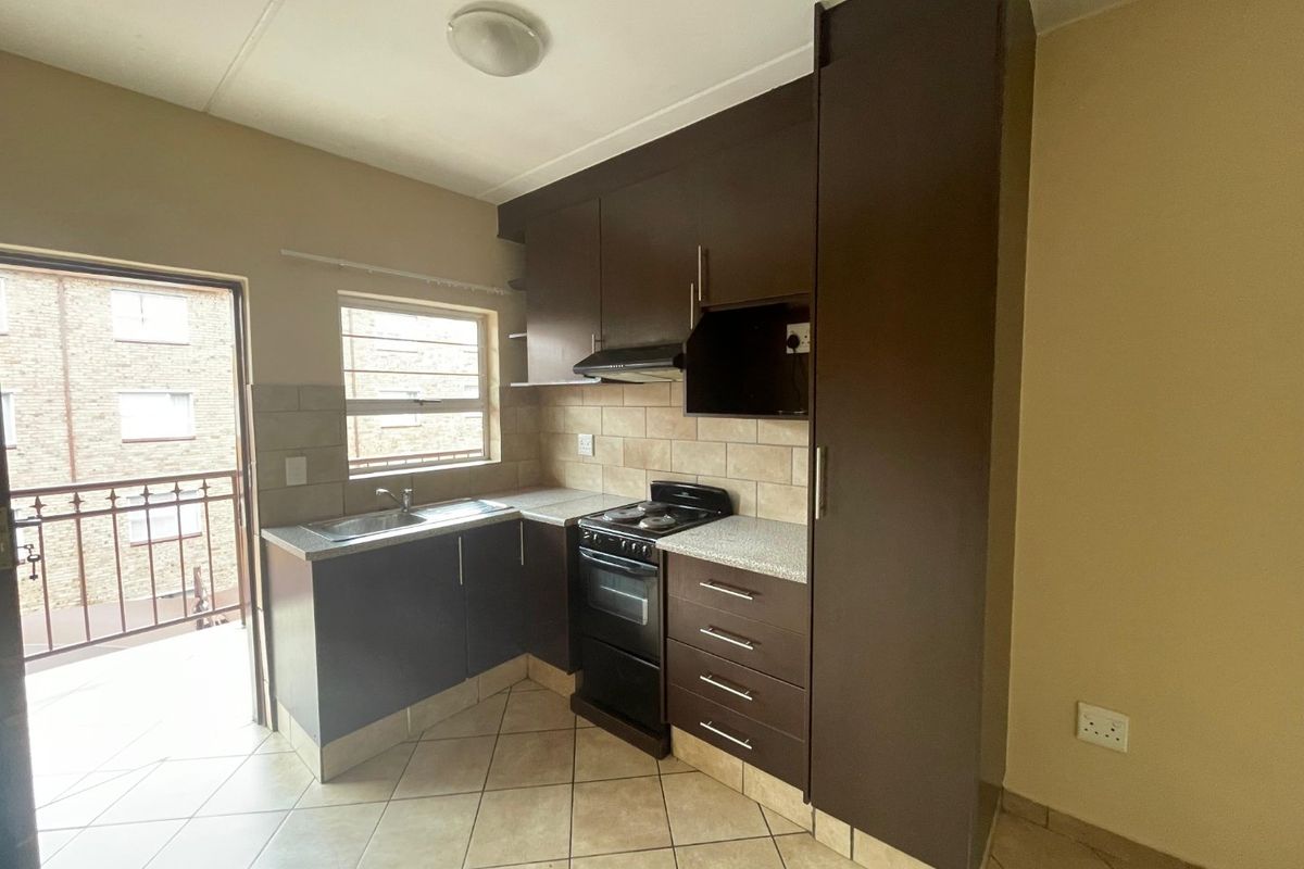 Fully Tenanted 2-Bed Apartments from ONLY R365 000 (All Costs Included!) - Photo 3