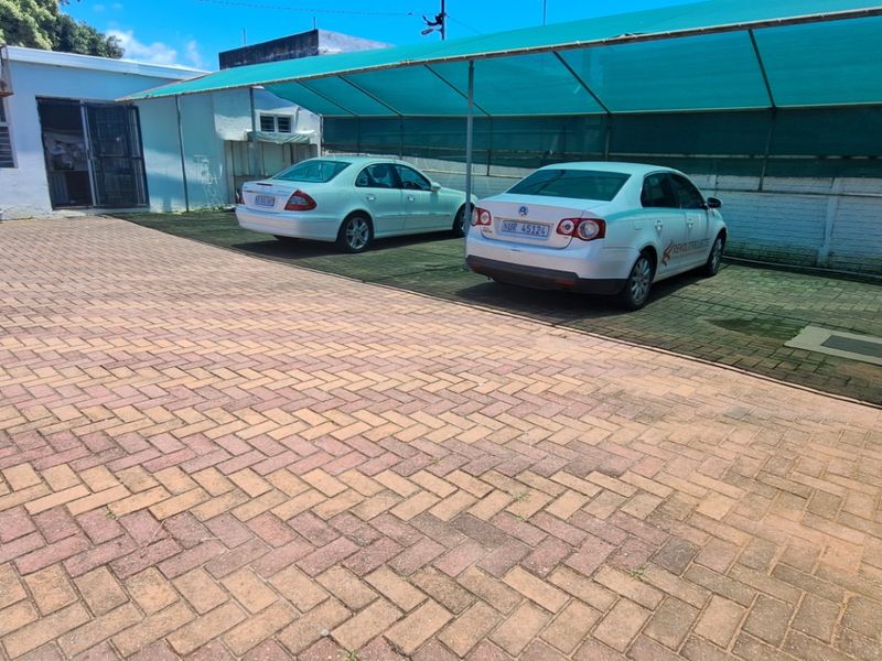 Prime Branding Opportunity | Massive Street Frontage | Windermere/Stamford Hill - Photo 3