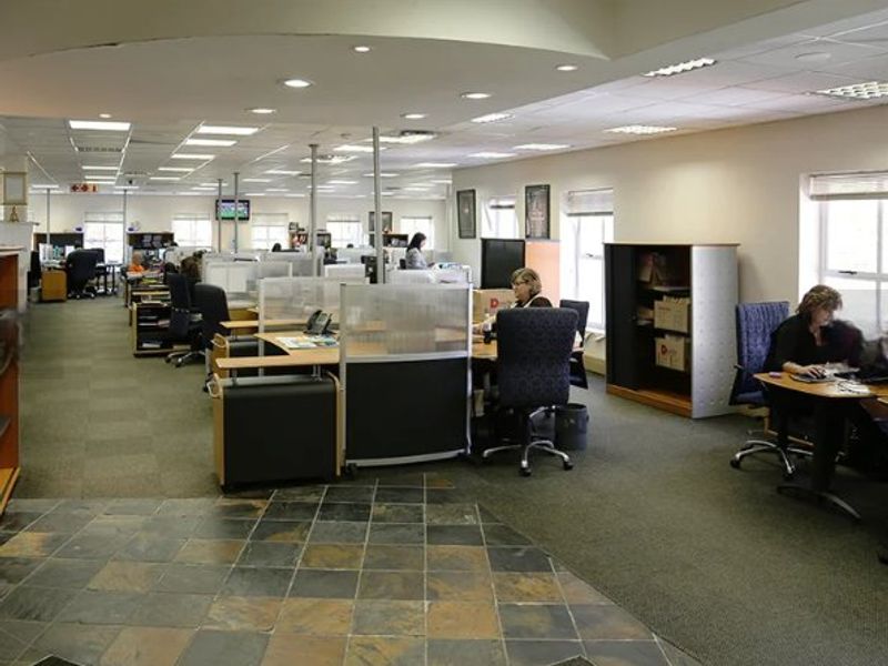 A- Grade Freestanding Office to let in Bruma, Johannesburg  - Photo 4