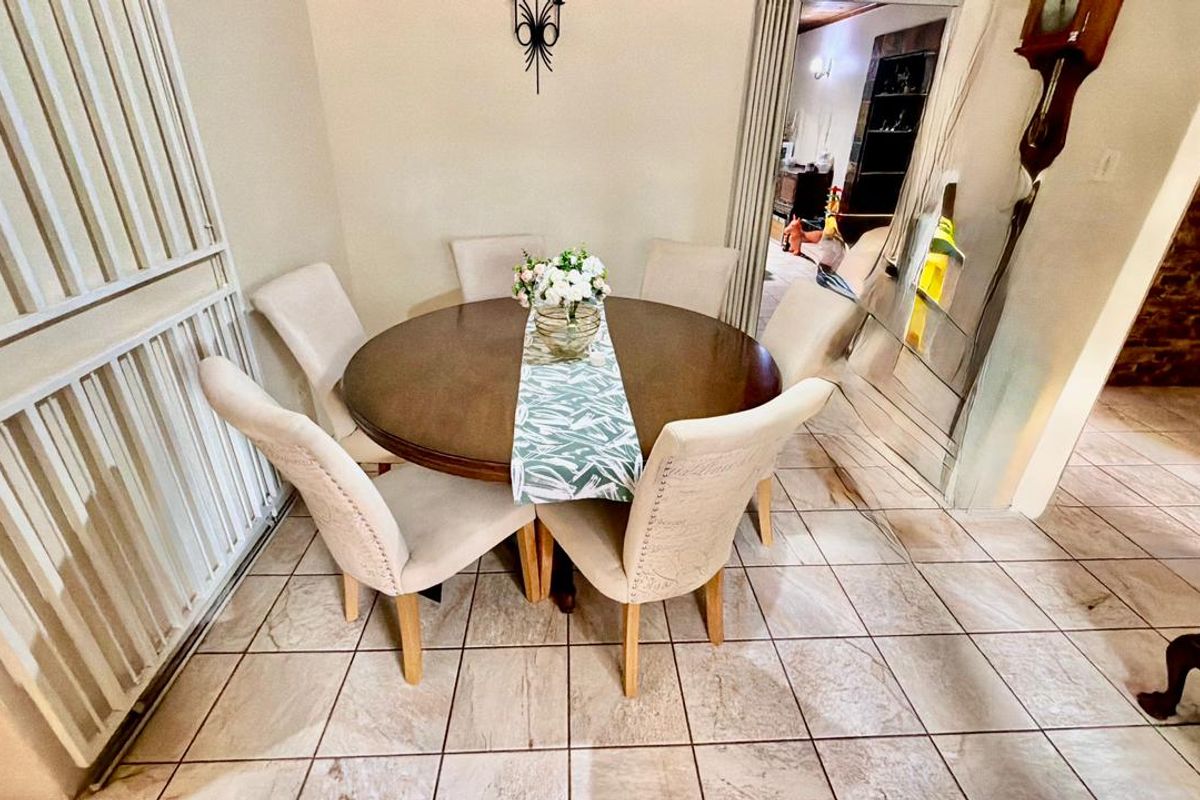 4 Bedroom House for sale in Stilfontein  - Photo 5