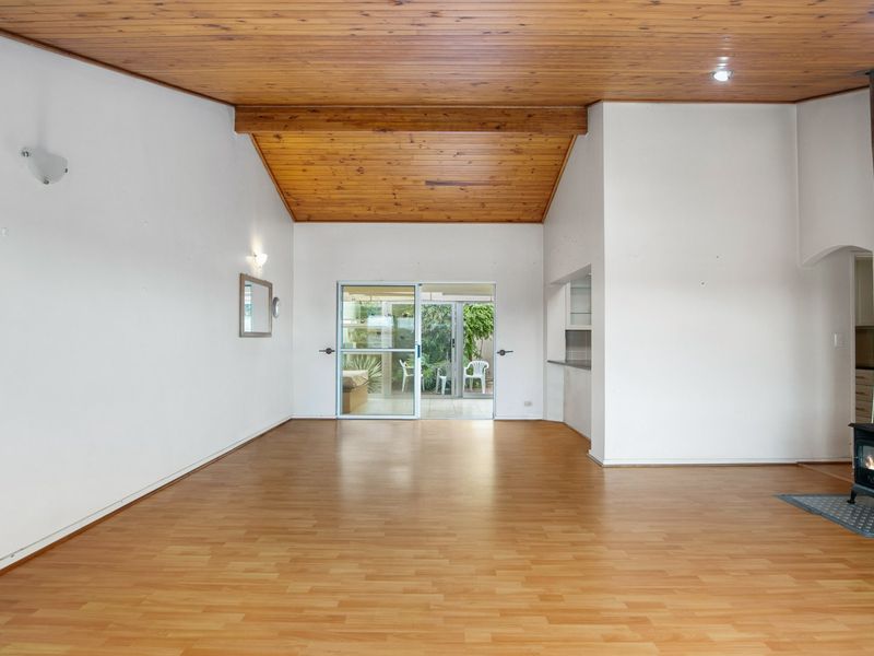 Uncomplicated Pet Friendly complex with beautiful views through the Heads.  - Photo 9