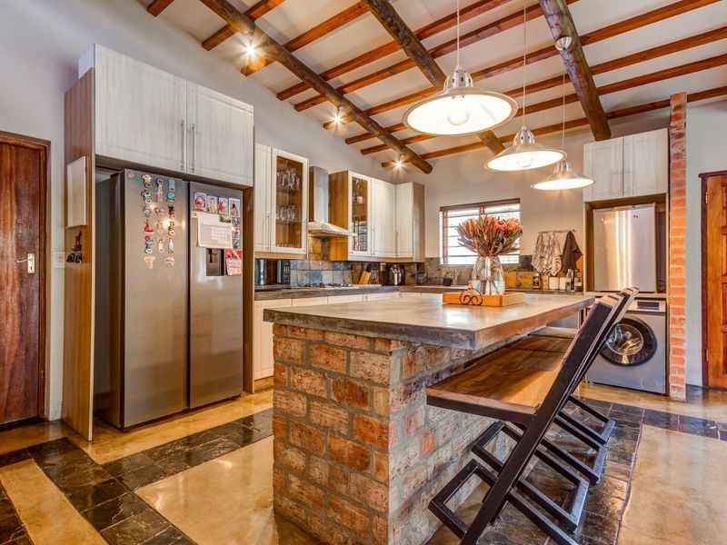 Modern Elegance with a Lodge-Inspired Touch   - Photo 4