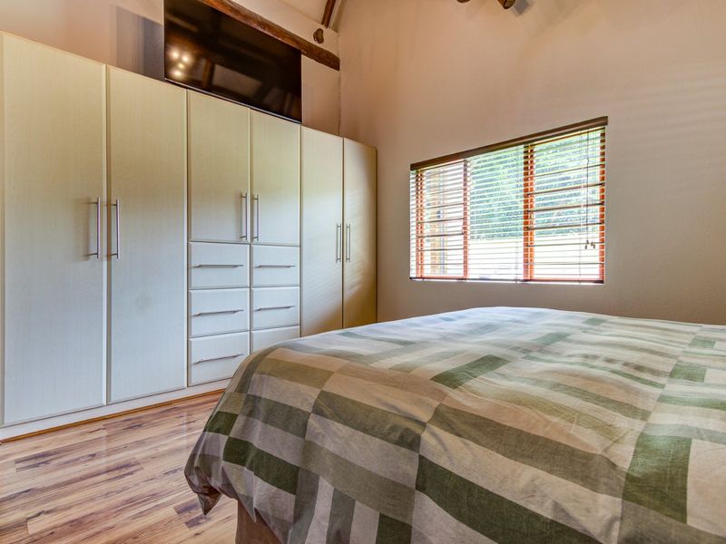 Modern Elegance with a Lodge-Inspired Touch   - Photo 10