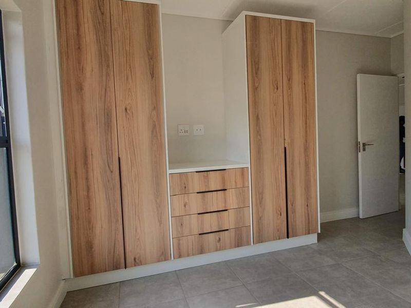Property Description – 2 Bedroom, 2 Bathroom Apartment in Munyaka Lifestyle Estate - Photo 7