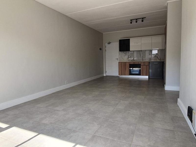 Property Description – 2 Bedroom, 2 Bathroom Apartment in Munyaka Lifestyle Estate - Photo 2