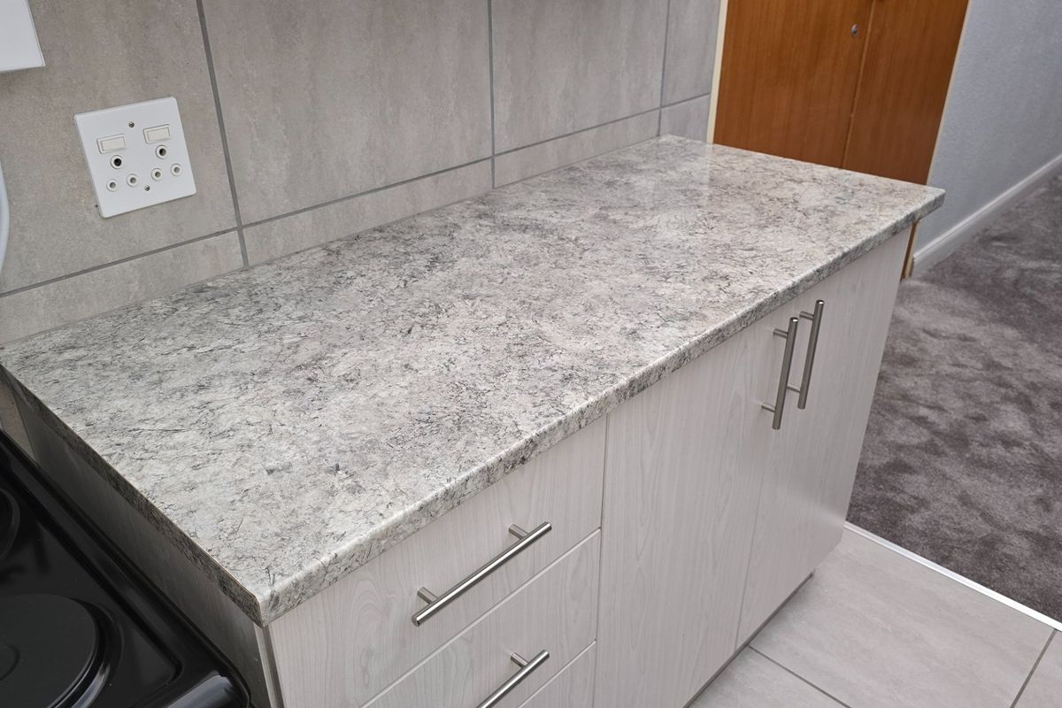 Freshly renovated flat in Panoramapark, a well-known retirement facility in Klerksdorp. - Photo 5