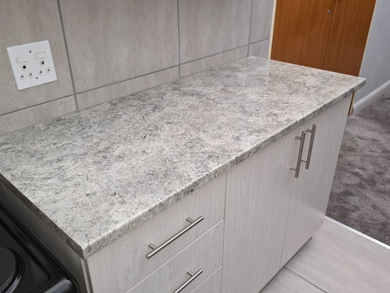 Freshly renovated flat in Panoramapark, a well-known retirement facility in Klerksdorp. - Photo 5