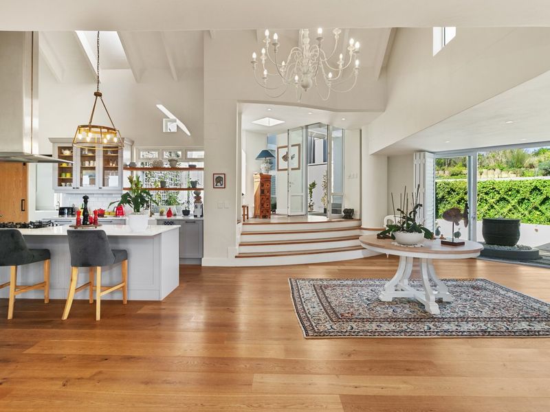 Refined Estate Living with Fairway & Estuary Views | Pezula Golf Estate - Photo 4