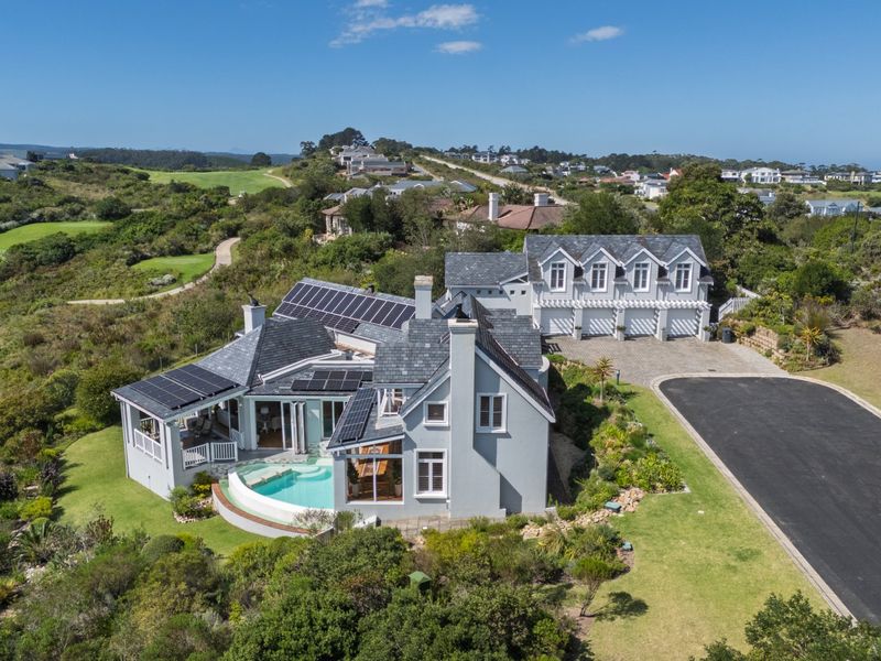 Refined Estate Living with Fairway & Estuary Views | Pezula Golf Estate - Photo 2